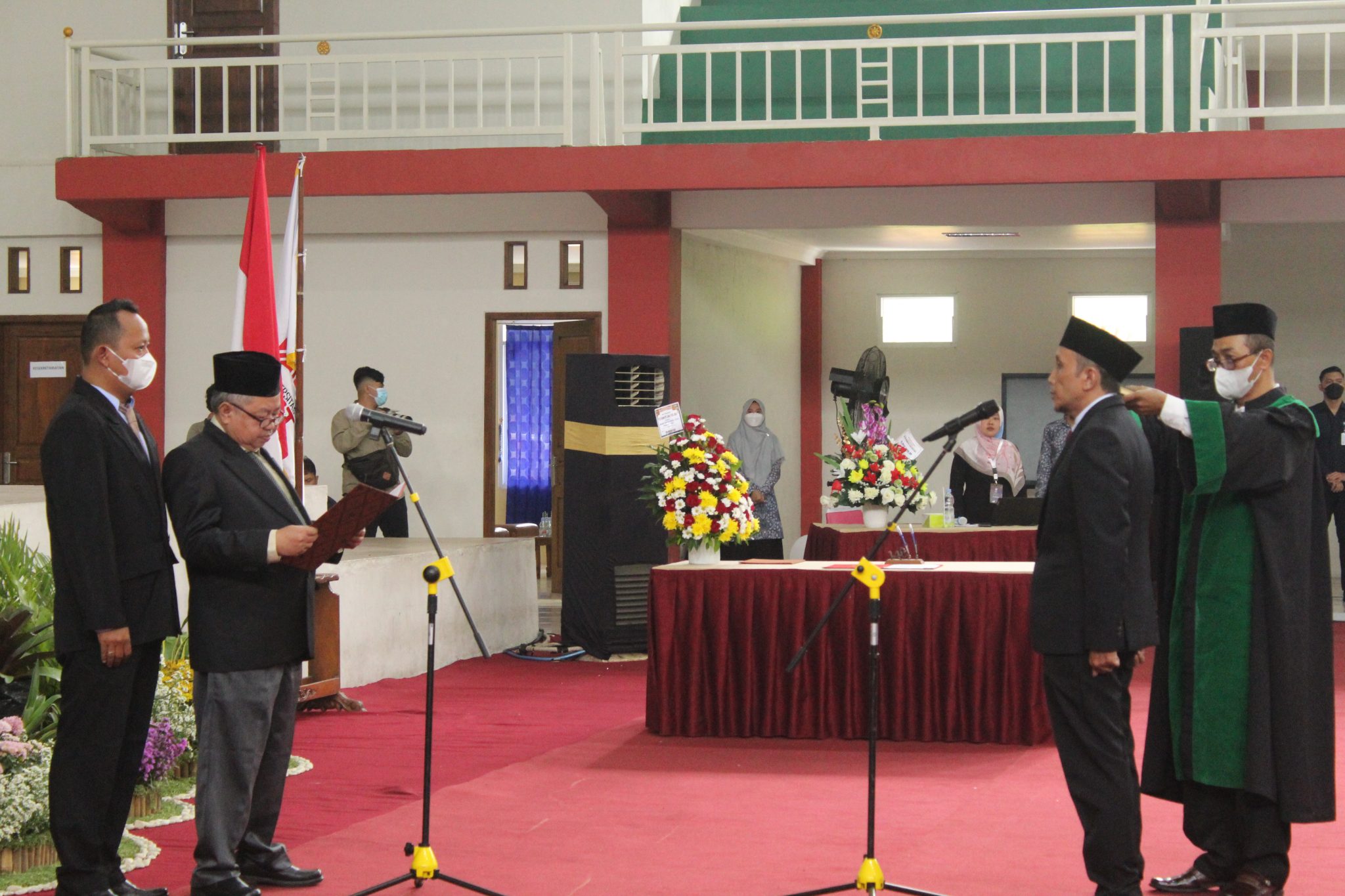 Dr Tri Leksono Resmi Jadi Rektor Universitas Ivet Periode 2023 – 2027