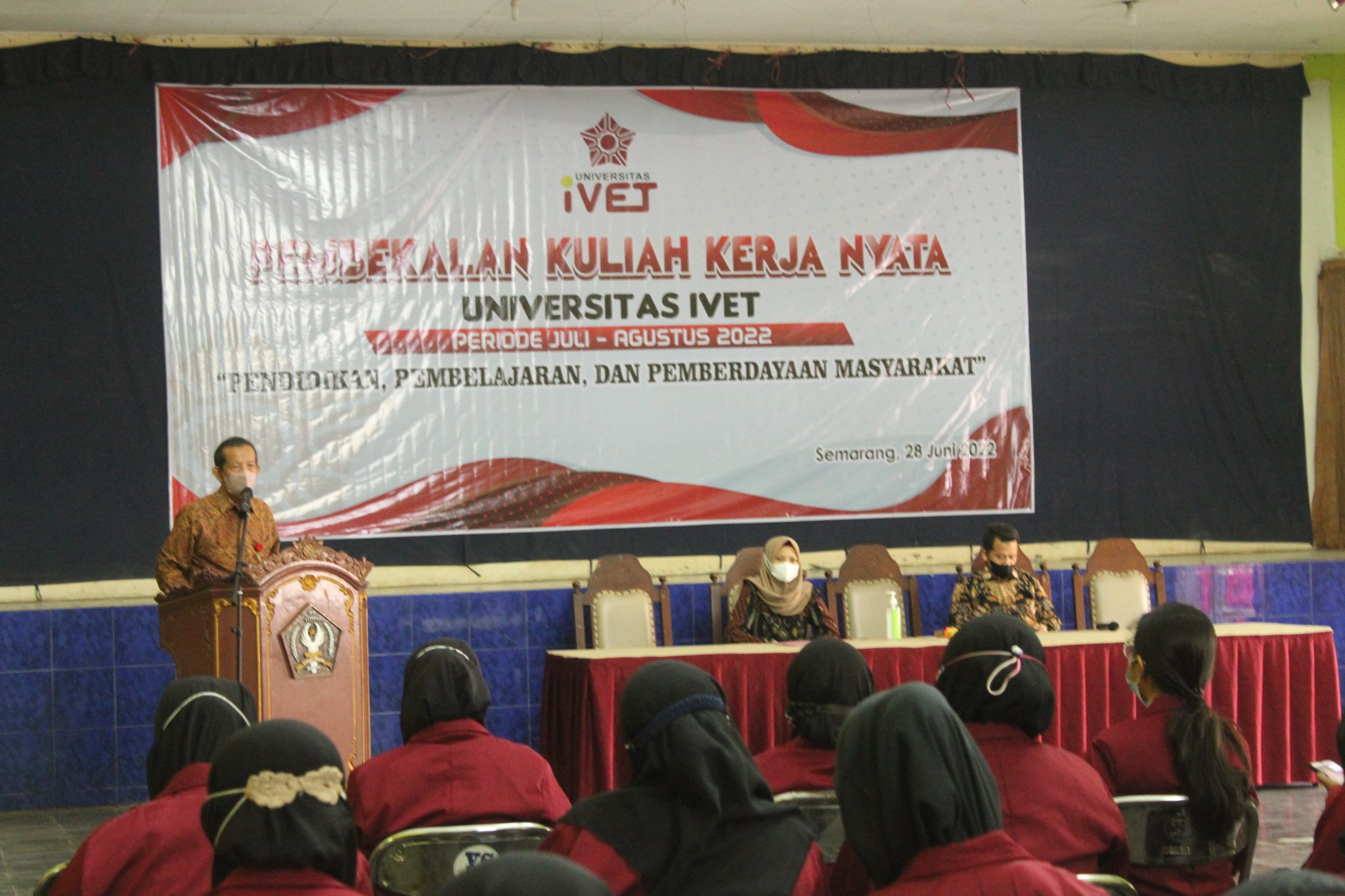139 Mahasiwa RPL PG PAUD Universitas Ivet Ikuti KKN Susulan