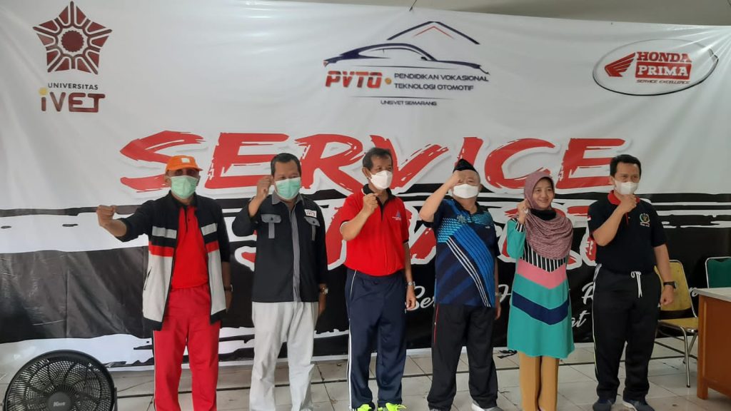 Realisasi Technopreneurship, Ivet Garage Jadi Praktik Kewirausahaan Mahasiswa