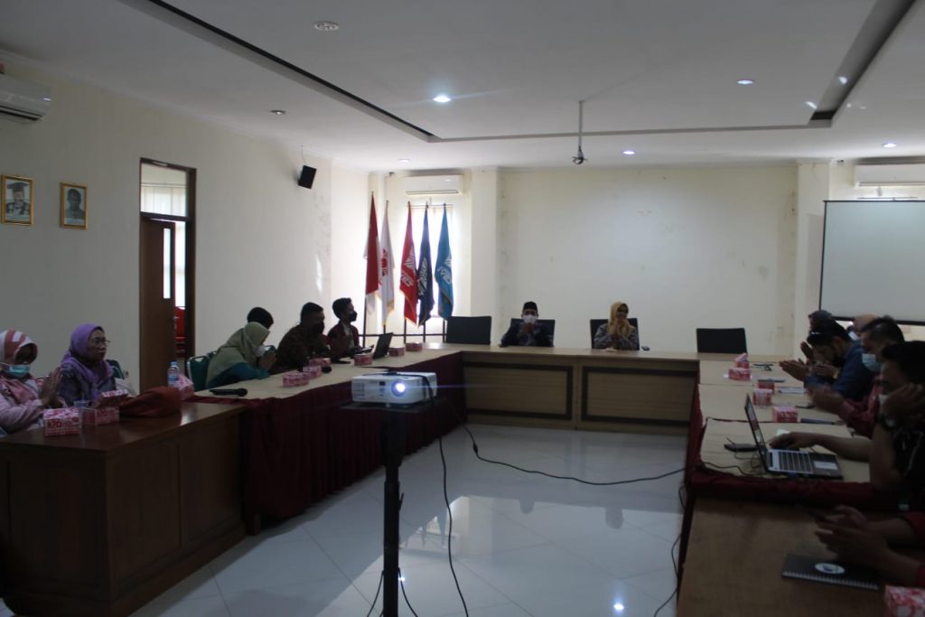 10 Mahasiswa Universitas Ivet Lolos Program ICE Kemdikbud Ristek RI