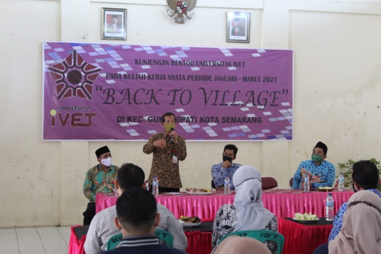 542 Mahasiswa Universitas Ivet Ikuti KKN Mandiri di Desa Masing – Masing