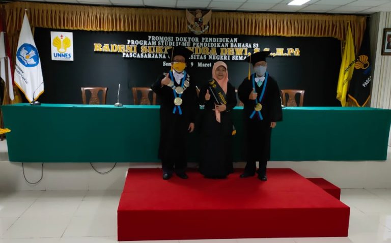 Dosen Pendidikan Guru PAUD Unisvet Semarang Raih Gelar Doktor Ilmu Pendidikan Bahasa Inggris