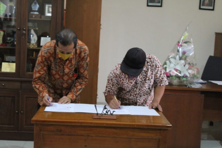 Mengakomodir Pencetakan Buku Bahan Ajar Universitas Ivet Jalin Kerjasama Dengan Percetakan