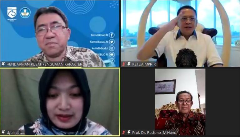 Peduli Karakter Pemuda Indonesia Universitas Ivet Adakan Webinar Nasional