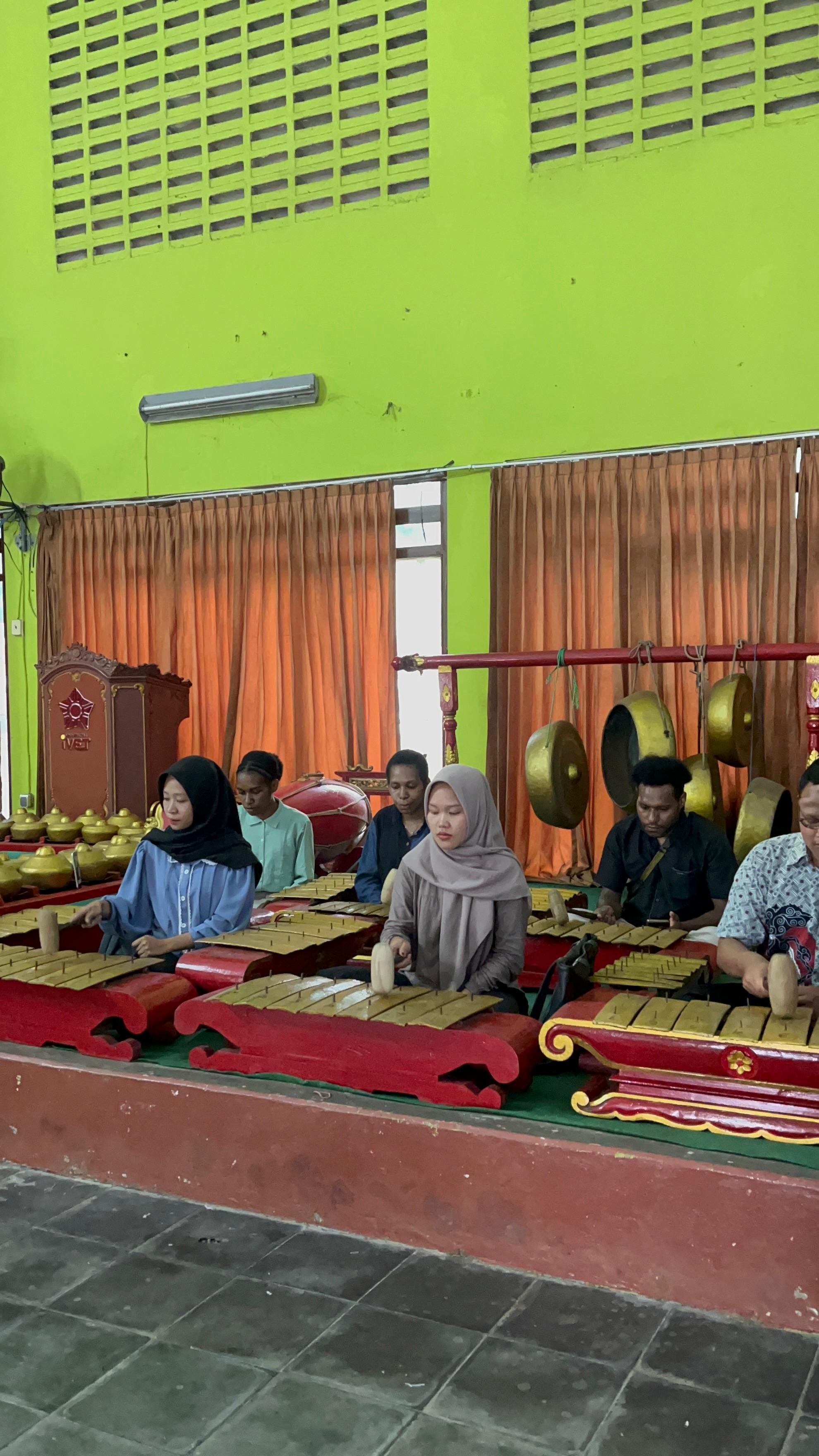 Seni Karawitan Unisvet