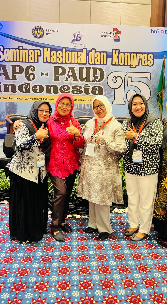 PG PAUD UNIVERSITAS IVET MENGIKUTI KONGRES APG PAUD 